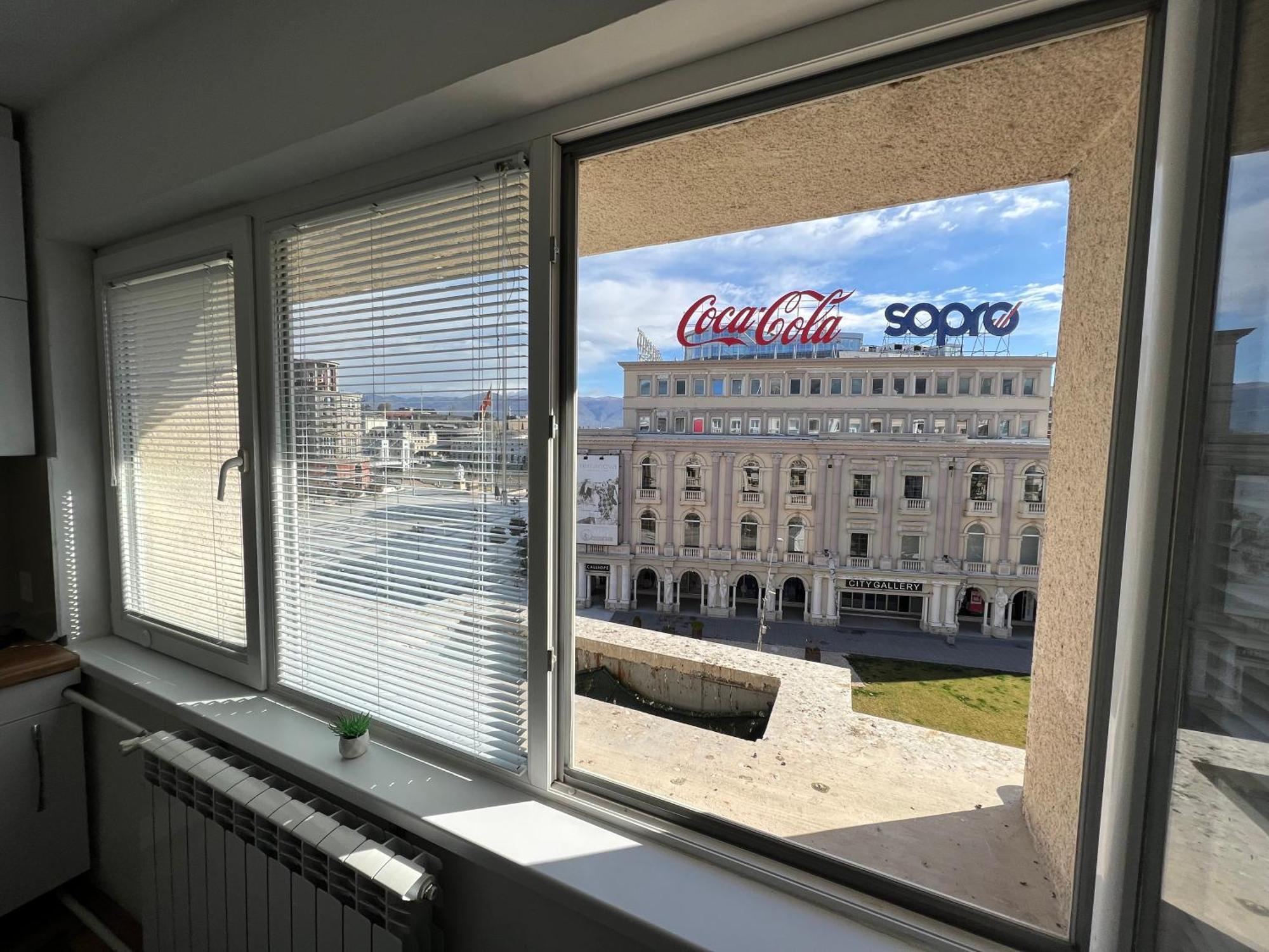 Rooftop Apartment At Mainsquare スコピエ エクステリア 写真